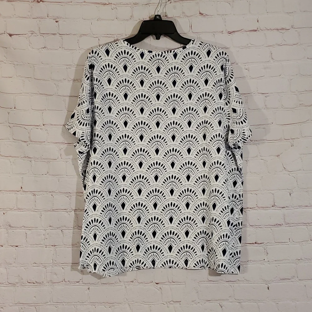Talbots Crewneck Tee - Scallop Fans Size 3x - Picture 3 of 5